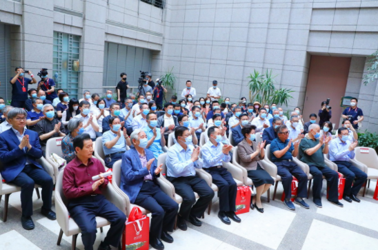 fa48a5a5821543f3b09aecf39f4f5bd1.png image.png