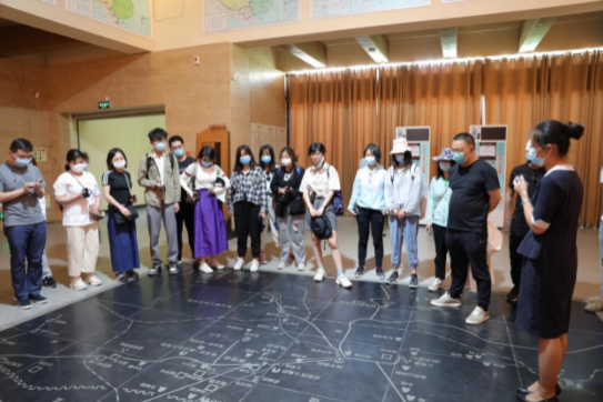 c2f9a5b913f8493e96da3637a8461fc1.png image.png