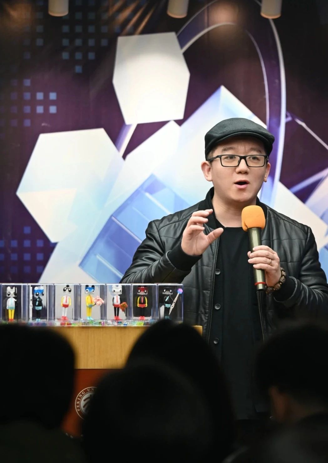 0cf3e67259e1458483754be02ff765b0.jpg 26fd49f628d193533eaea99cbffda7f9.jpg