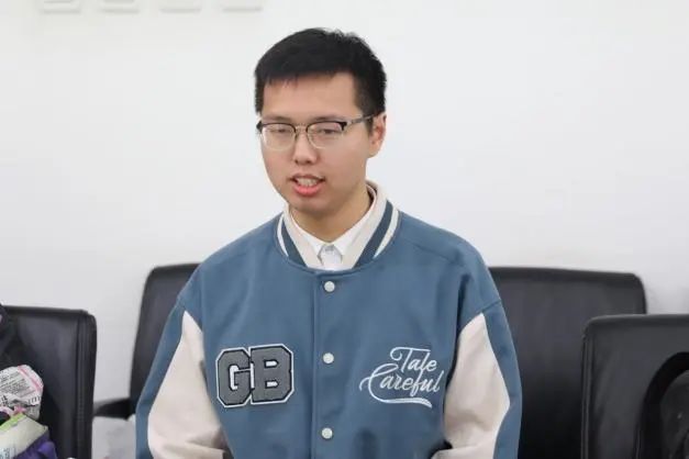 a7bfa9337f914835a905b4c359e9c7a6.jpg 4db8cc3f0d0c09372a2509e29d3f84f1.jpg