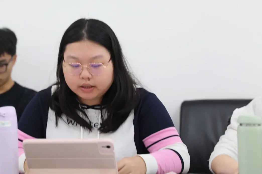 d55d601d600c4bd4a24f57efdd387d83.jpg c5dde309bc8b8c204a9fa6f5c946c7b9.jpg