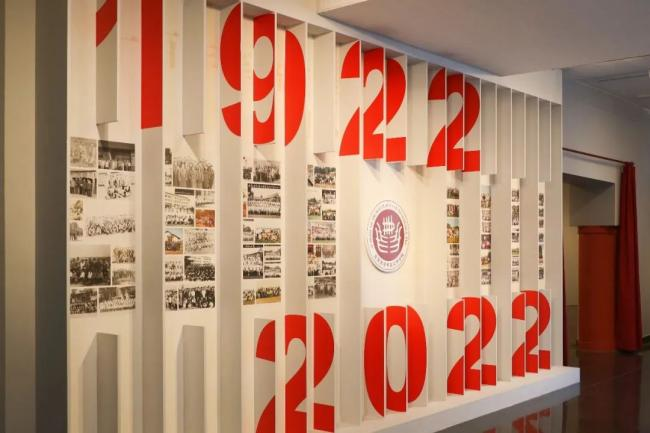 e4e7215802f74e5dacbd5a425a2766aa.png 0a17d93a0f7457699165415bf4b866cb.png