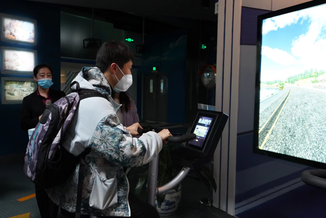 fb81ae5b37e6460bb9d1f026b0de9e4f.png 0cc7ff1df4525f42945e82e222347ca0.png