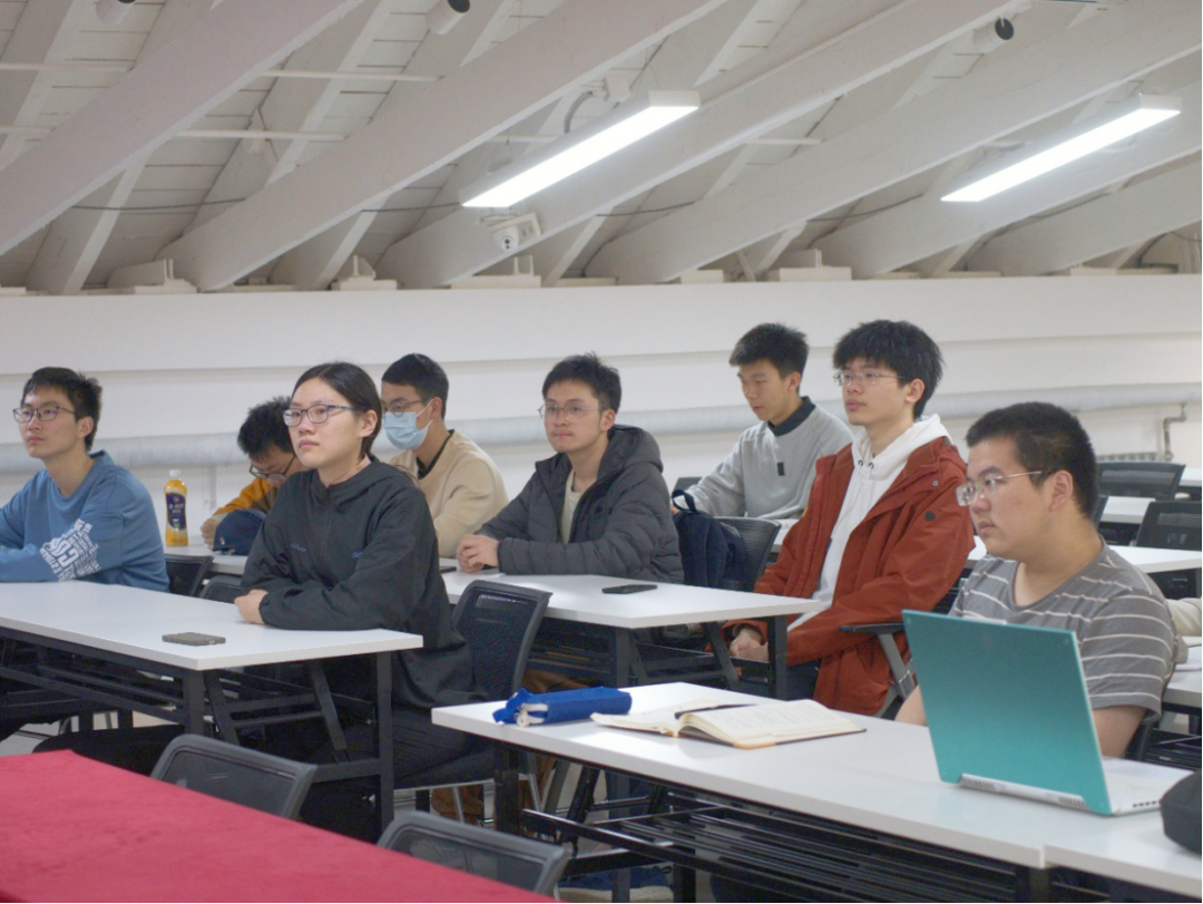 f6f55aeea53447489a05064978d44f11.png 5d2970ba40cc017a9b31c74af72e52cc.png