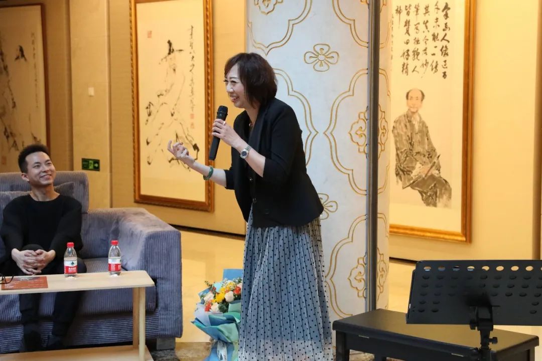 9cb7483b6d454cb2aae33c48cf08baf3.jpg fd1487a841d856b3a2cd76b323a6abb2.jpg