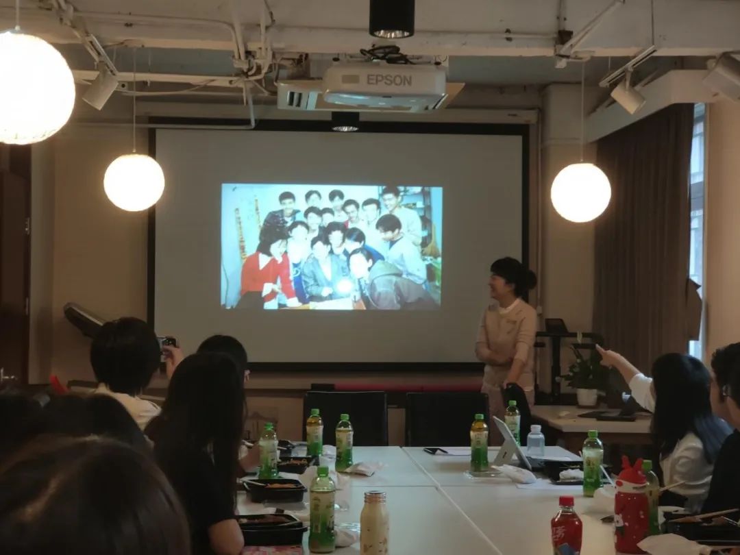 a57d382f40ce408d88749ceb8a16d8a0.jpg e8d80dda1f00d05bd716b4db459f1214.jpg