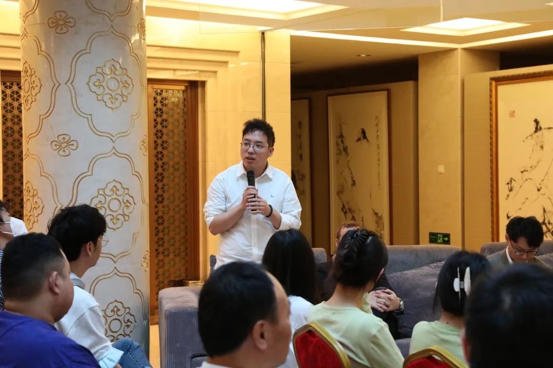 d535aa2ceb26469c83becfc25226c1ba.jpg c29aeb56ac6a5e39396331401065dd14.jpg